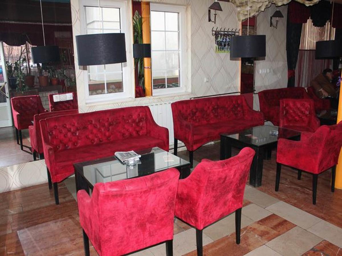 Jet Star Motel Zivinice Екстериор снимка