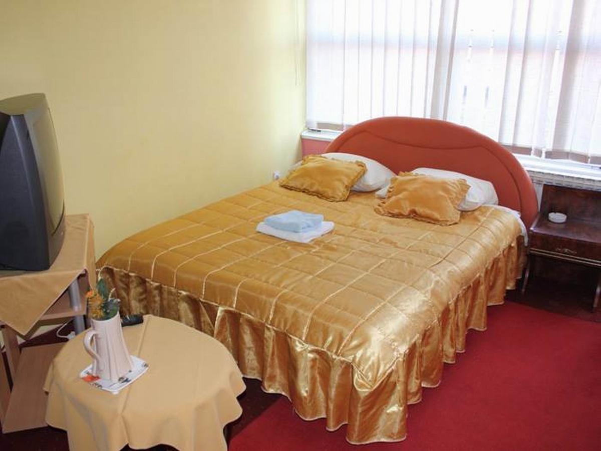 Jet Star Motel Zivinice Екстериор снимка