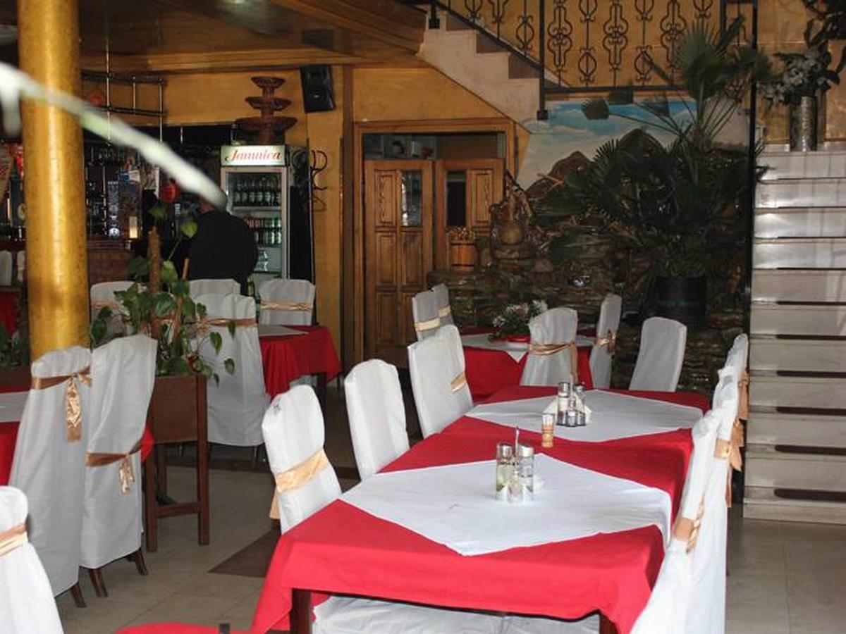Jet Star Motel Zivinice Екстериор снимка