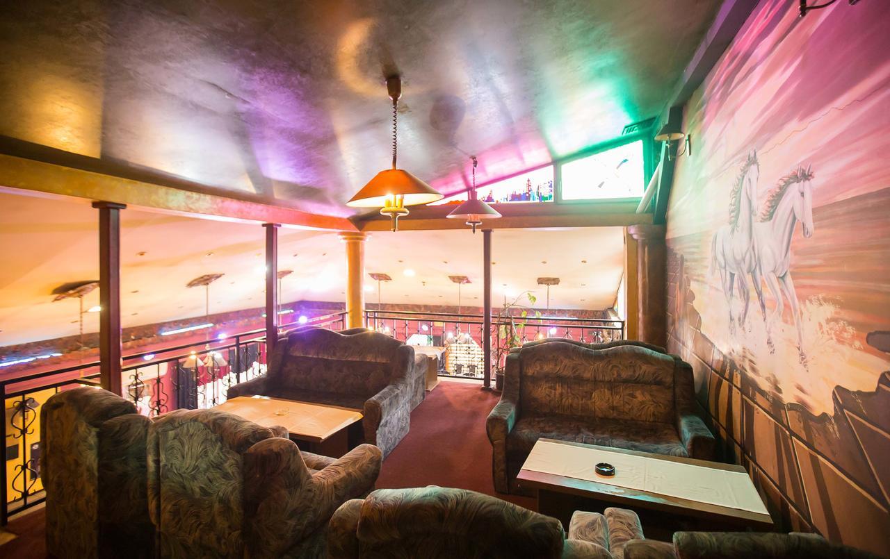 Jet Star Motel Zivinice Екстериор снимка