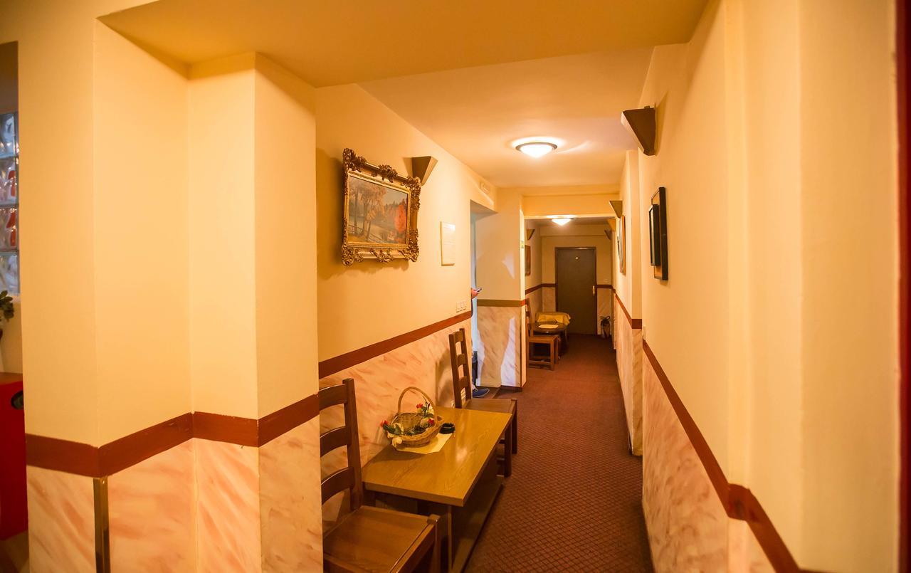 Jet Star Motel Zivinice Екстериор снимка